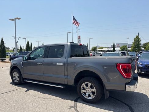 Used 2021 Ford F150 XLT w/ Equipment Group 302A High RWD image 6