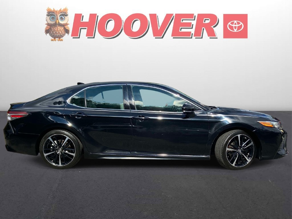 Used 2019 Toyota Camry XSE FWD image 2