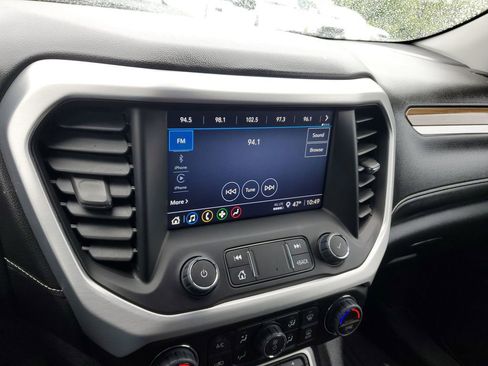 Used 2023 GMC Acadia SLE w/ Driver Convenience Package image 22