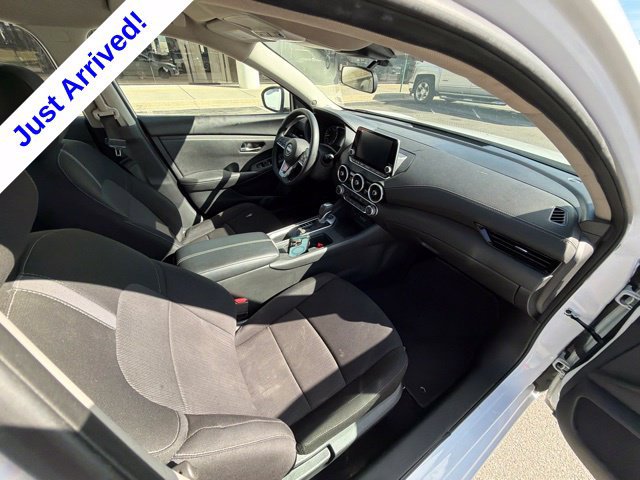 Used 2024 Nissan Sentra SV FWD image 20