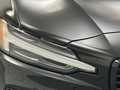 Used 2024 Volvo S60 B5 Plus w/ Climate Package image 25