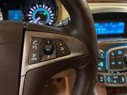 Used 2010 Buick LaCrosse CXL w/ Luxury Package image 38