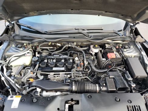 Used 2018 Honda Civic Sport Touring image 11