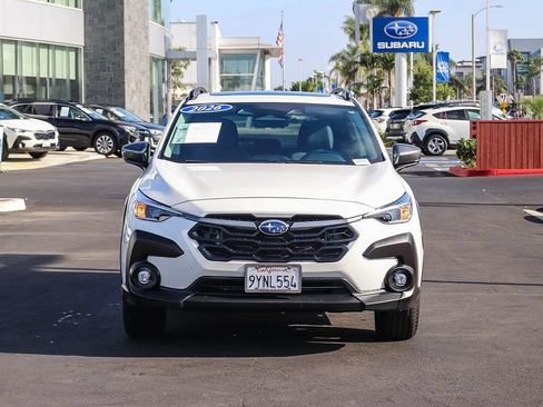 Certified 2026 Subaru Crosstrek 2.5i Premium AWD/4WD image 2