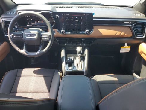 New 2026 GMC Canyon AT4 AWD/4WD image 7