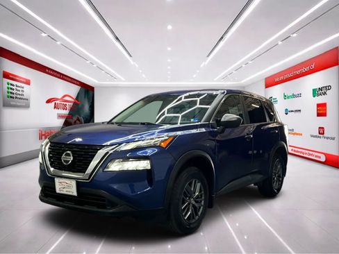 Used 2021 Nissan Rogue S AWD/4WD image 3