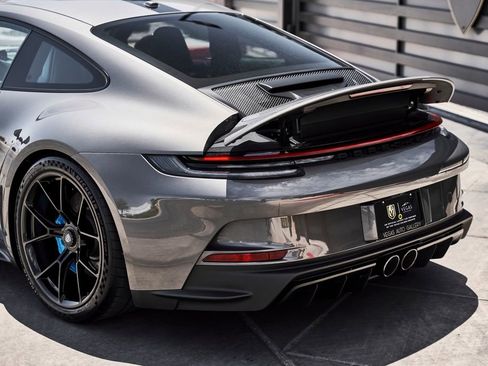 Used 2022 Porsche 911 GT3 RWD image 11