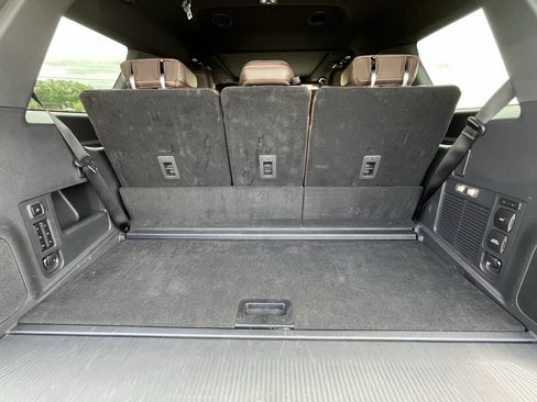 Used 2025 Ford Expedition King Ranch AWD/4WD image 37