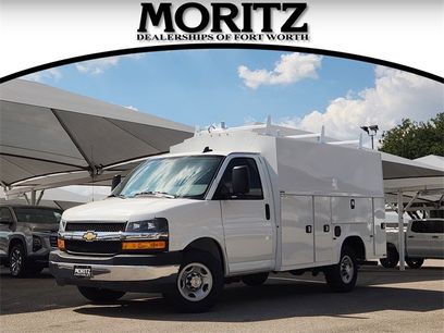 New 2025 Chevrolet Express 3500 w/ Power Convenience Package