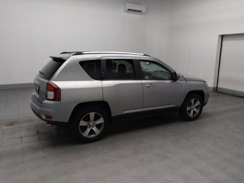 Used 2017 Jeep Compass High Altitude image 10