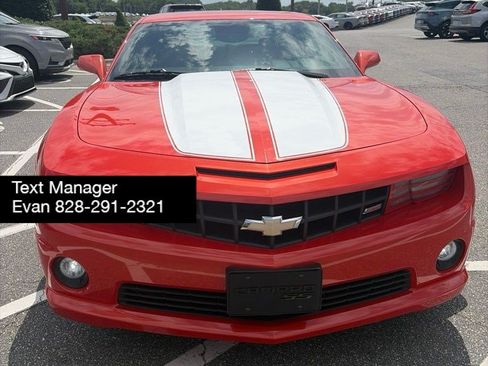 Used 2010 Chevrolet Camaro SS w/ RS Package RWD image 2