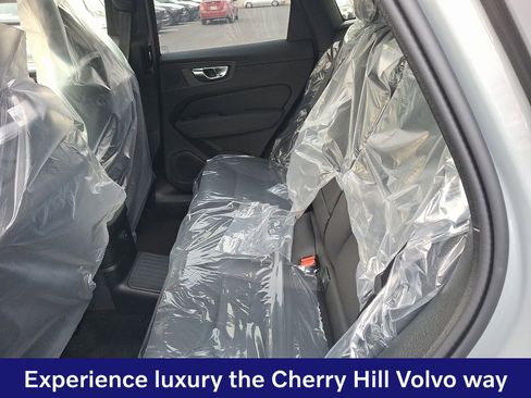 New 2026 Volvo XC60 T8 Ultra w/ Protection Package Premier AWD/4WD image 7