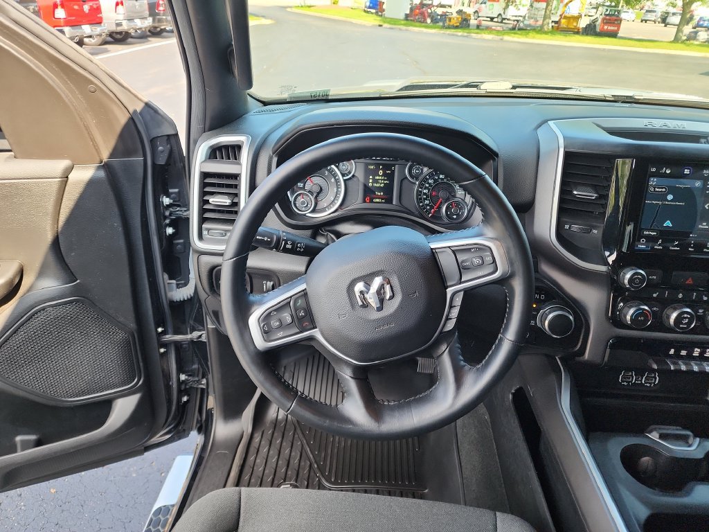 Used 2023 RAM 1500 Big Horn AWD/4WD image 14