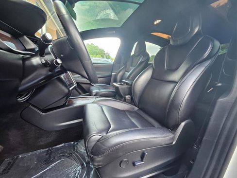 Used 2018 Tesla Model X 100D AWD/4WD image 35