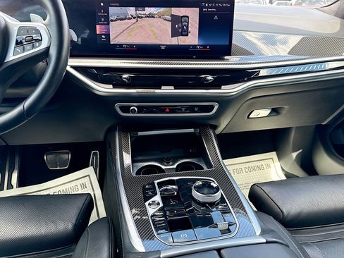 Used 2023 BMW X7 M60i w/ Executive Package image 19