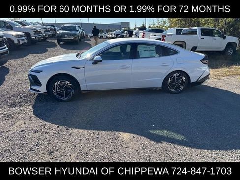 New 2026 Hyundai Sonata SEL image 2