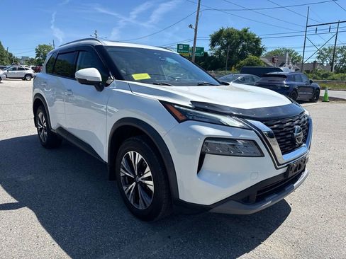 Used 2021 Nissan Rogue SV AWD/4WD image 3