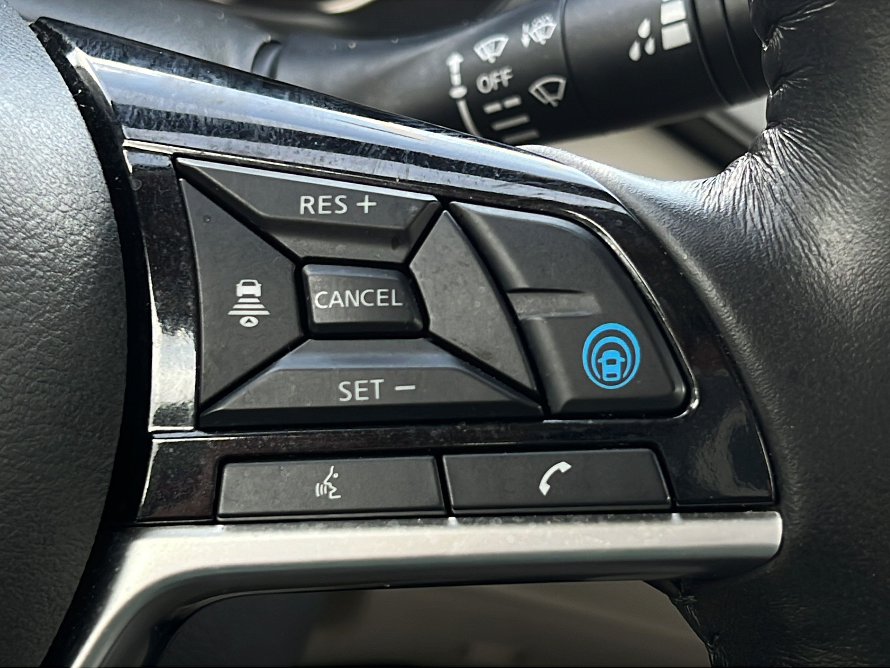 Used 2020 Nissan Altima 2.5 Platinum FWD image 22