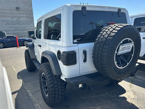 Used 2021 Jeep Wrangler Sport AWD/4WD image 5