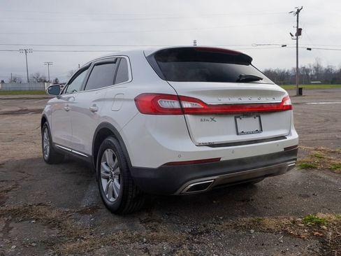 Used 2016 Lincoln MKX Premiere image 7