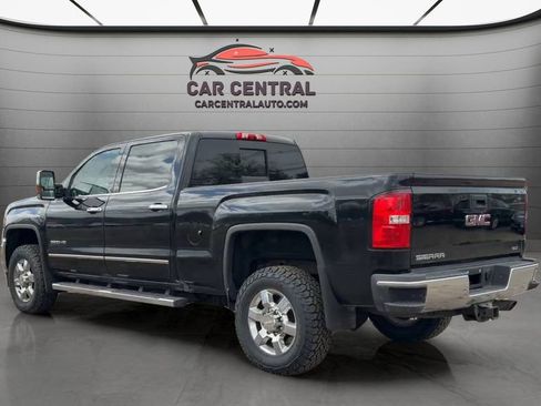 Used 2019 GMC Sierra 3500 SLT image 3