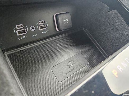 Used 2022 Jeep Grand Cherokee L Laredo w/ Luxury Tech Group I AWD/4WD image 28
