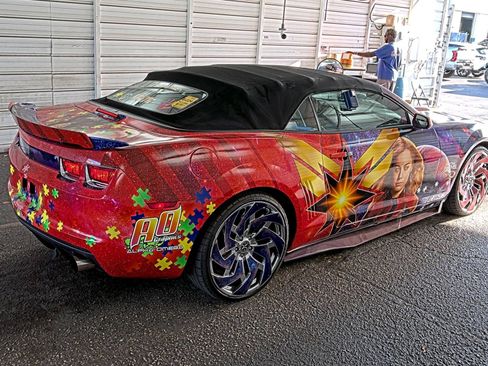 Used 2011 Chevrolet Camaro SS RWD image 9
