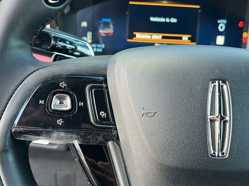 New 2025 Lincoln Corsair Reserve w/ Jet Appearance Package image 18