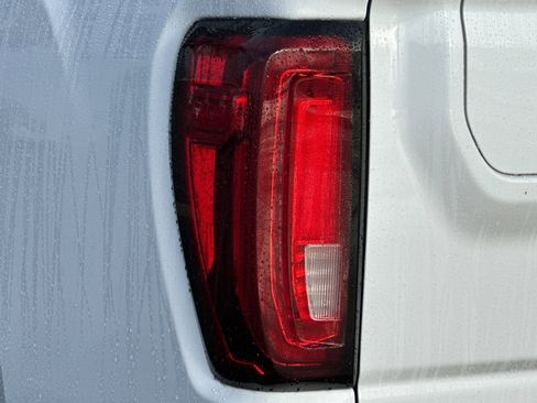 Used 2022 GMC Sierra 2500 Denali w/ Denali Ultimate Package image 48