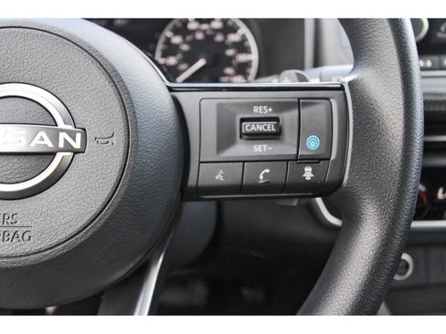 Certified 2023 Nissan Rogue SV FWD image 19
