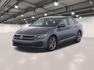 Used 2024 Volkswagen Jetta SE FWD video 1