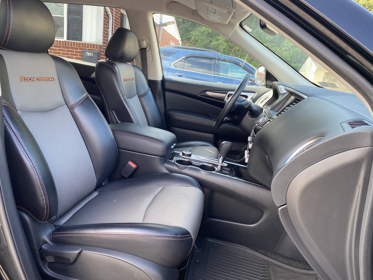 Used 2019 Nissan Pathfinder SV w/ Rock Creek Edition AWD/4WD image 19