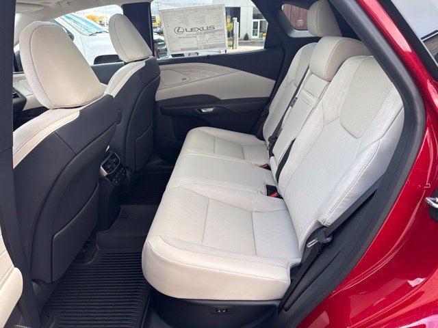 New 2026 Lexus RX 450h AWD w/ Convenience Package image 31
