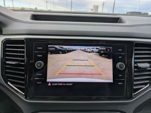 Used 2021 Volkswagen Atlas SEL image 17