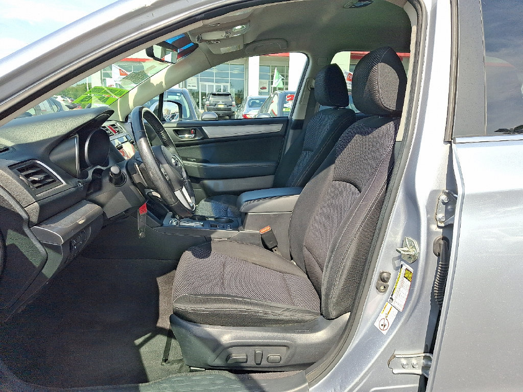 Used 2017 Subaru Outback 2.5i Premium AWD/4WD image 14