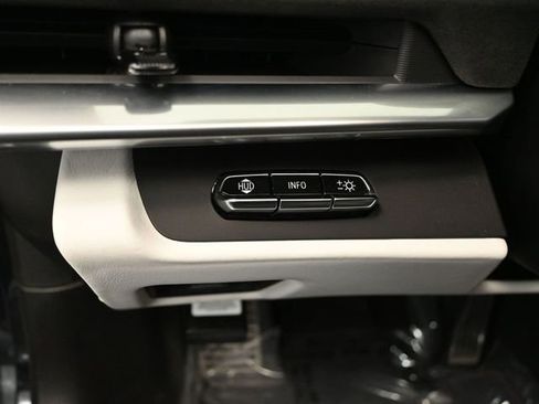 Used 2023 Chevrolet Corvette Stingray Premium Cpe w/ 3LT image 36