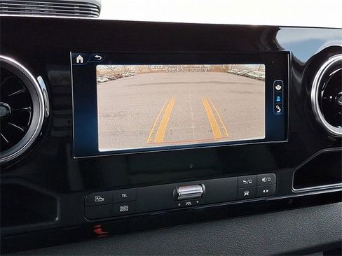 Used 2025 Mercedes-Benz Sprinter 2500 image 16