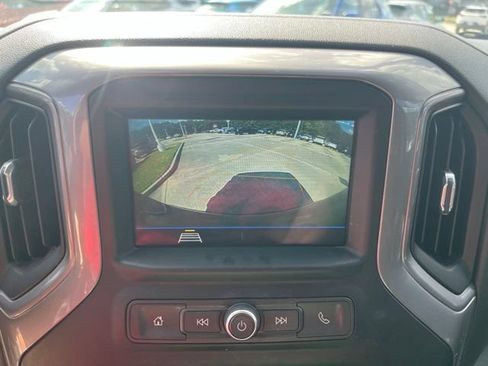 Used 2019 Chevrolet Silverado 1500 Custom w/ Infotainment Package RWD image 20