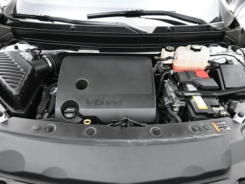 Used 2023 Buick Enclave Essence w/ Sport Touring Edition image 23