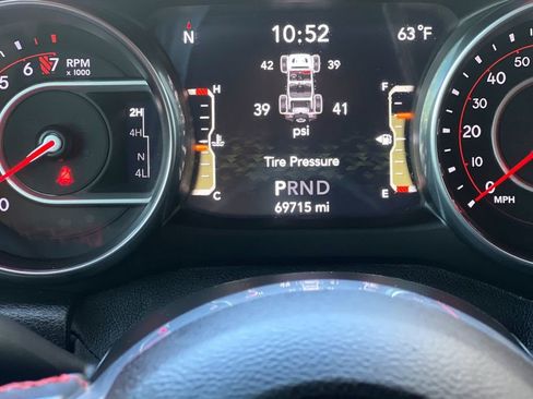 Used 2021 Jeep Wrangler Unlimited Rubicon w/ Xtreme Recon 35" Tire Package image 29