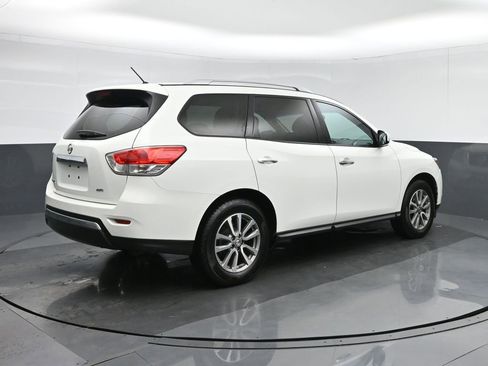 Used 2015 Nissan Pathfinder S image 7