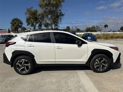 Certified 2025 Subaru Crosstrek 2.0i Premium image 8