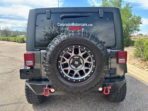 Used 2018 Jeep Wrangler Unlimited Sport S AWD/4WD image 9