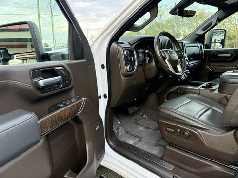 Used 2021 GMC Sierra 2500 Denali w/ Denali Ultimate Package AWD/4WD image 29