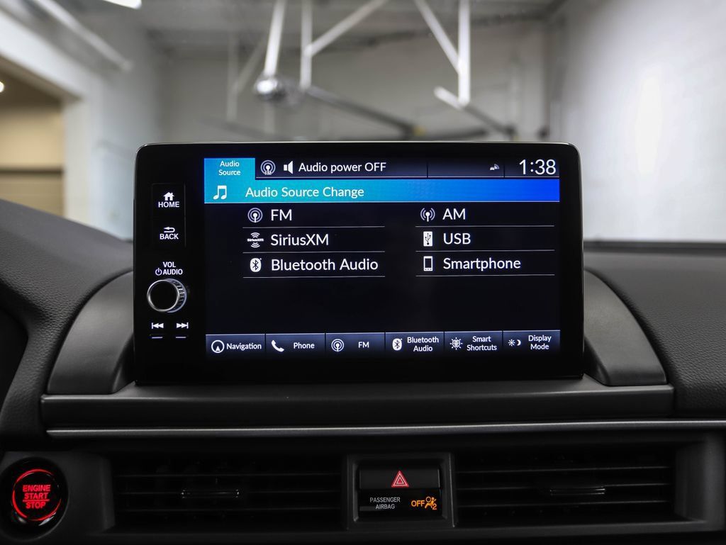 Used 2023 Honda Pilot Touring image 17