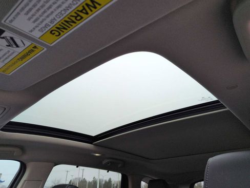 Used 2023 Acura MDX SH-AWD w/ Technology Package image 19