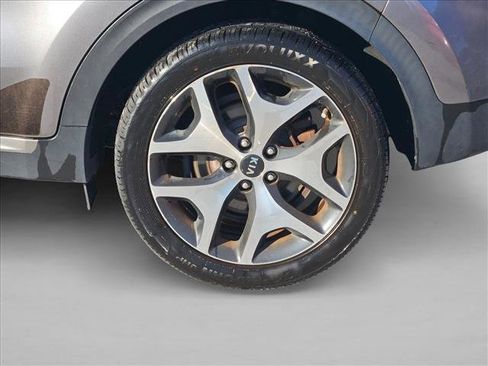Used 2018 Kia Sportage SX image 5
