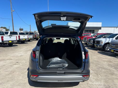 New 2026 Hyundai Tucson SE FWD image 12