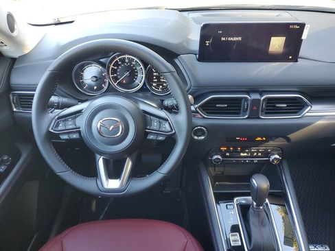 New 2025 MAZDA CX-5 Carbon Edition image 13