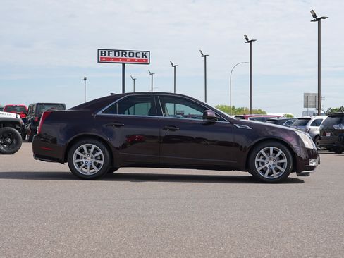 Used 2009 Cadillac CTS 3.6 RWD image 2